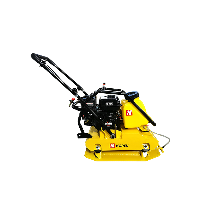 rs-110-tl-1 Виброплита бензиновая прямоходная NORSU RF-110TL (колесный комплект, бак для воды) - 1